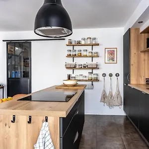 90m2 Renove - Terrasse En Plein Coeur De Appartement